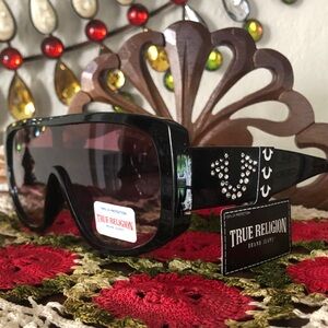 NWT True Religion Black Frame Embellished Horseshoe Sunglasses